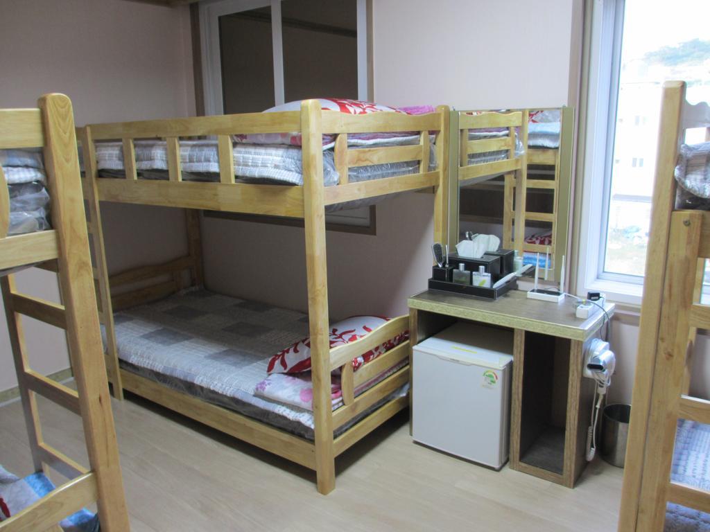 Moiri Guesthouse Yeosu Exterior photo